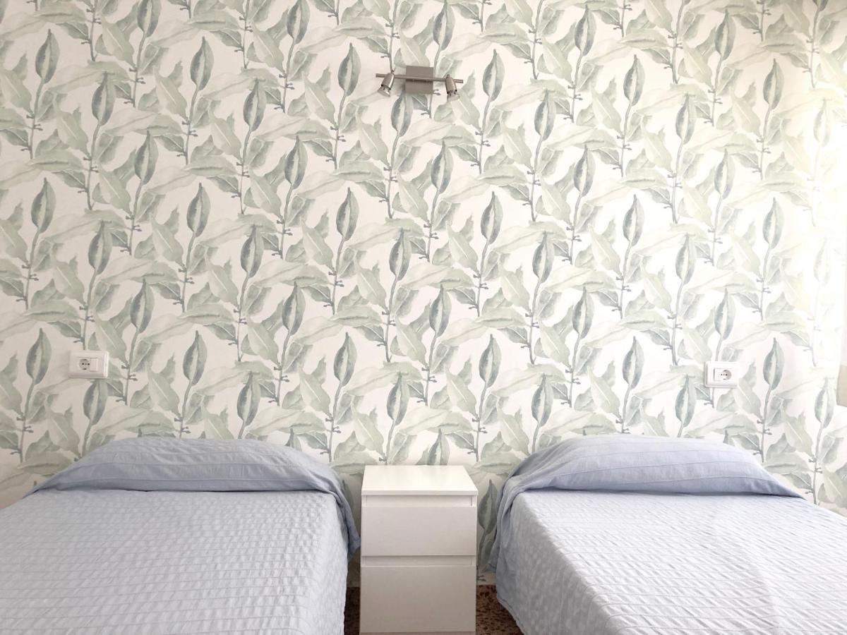 Apartamentos Las Rosas Dénia Buitenkant foto