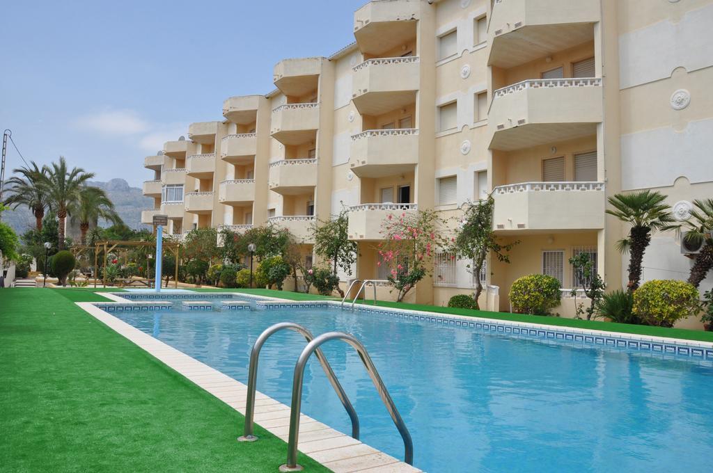 Apartamentos Las Rosas Dénia Buitenkant foto